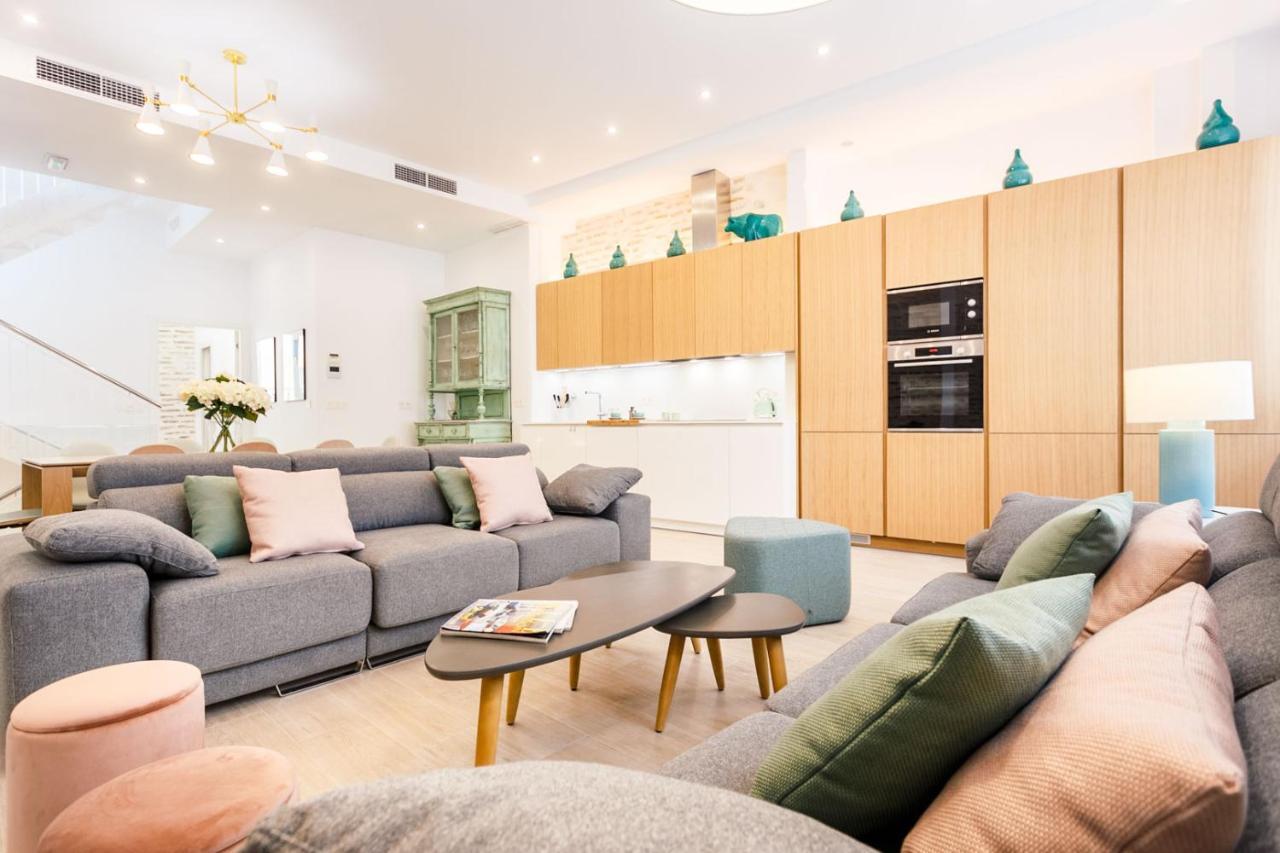 Espectacular Casa De 6 Dormitorios, 7 Banos Y 2 Terrazas 세비야 외부 사진